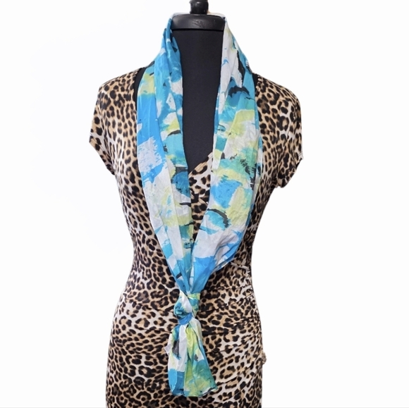Charming Charlie Vibrant Blue and Green Scarf - Picture 1 of 3